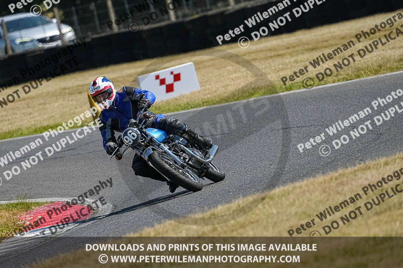 cadwell park;cadwell park photographs;cadwell trackday photographs;enduro digital images;event digital images;eventdigitalimages;peter wileman photography;racing digital images;trackday digital images;trackday photos